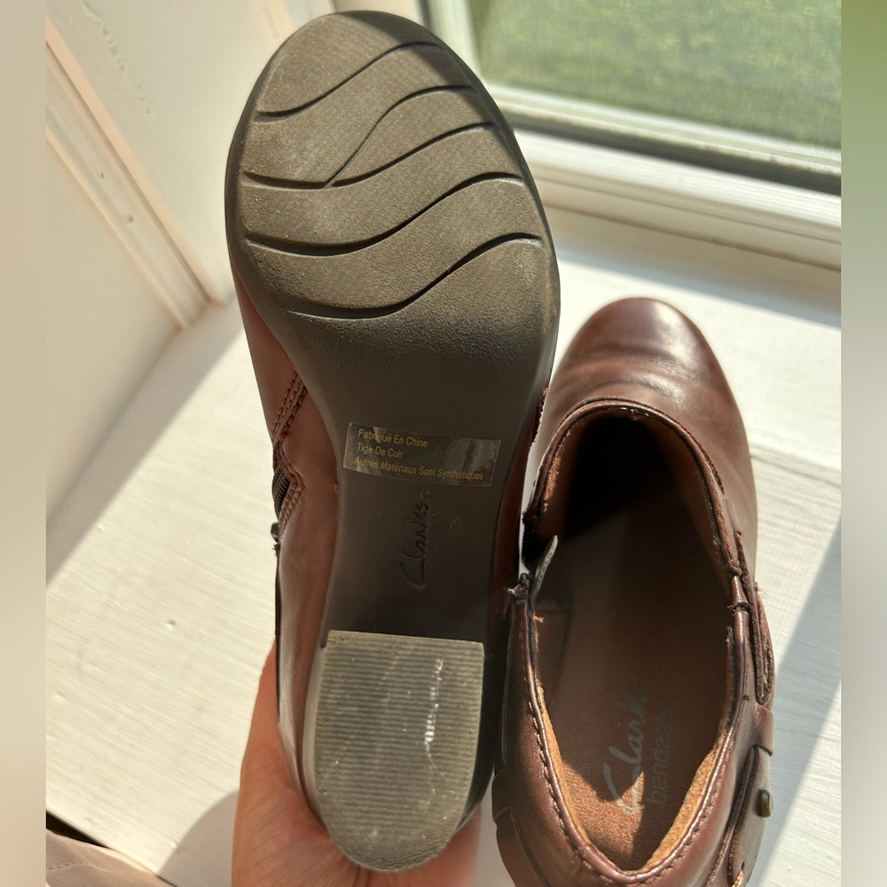 Clarks booties - Picture 3 of 5